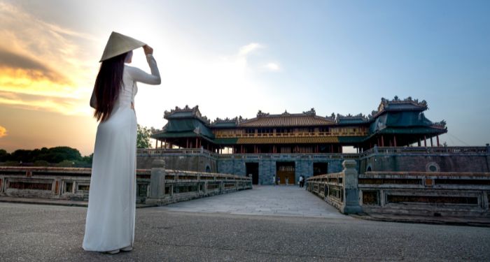 Hue Imperial City Tour Through Hai Van Pass