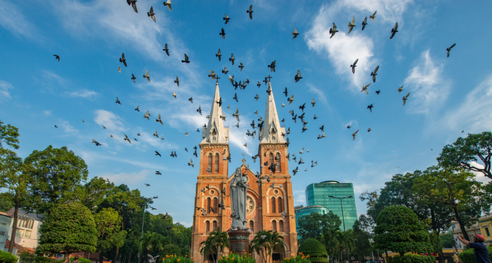 4 Days Southern Vietnam Tour: Saigon - Cu Chi - Mekong Delta