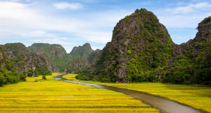 Northern Vietnam Tour 5 Days: Hanoi - Halong Bay - Ninh Binh